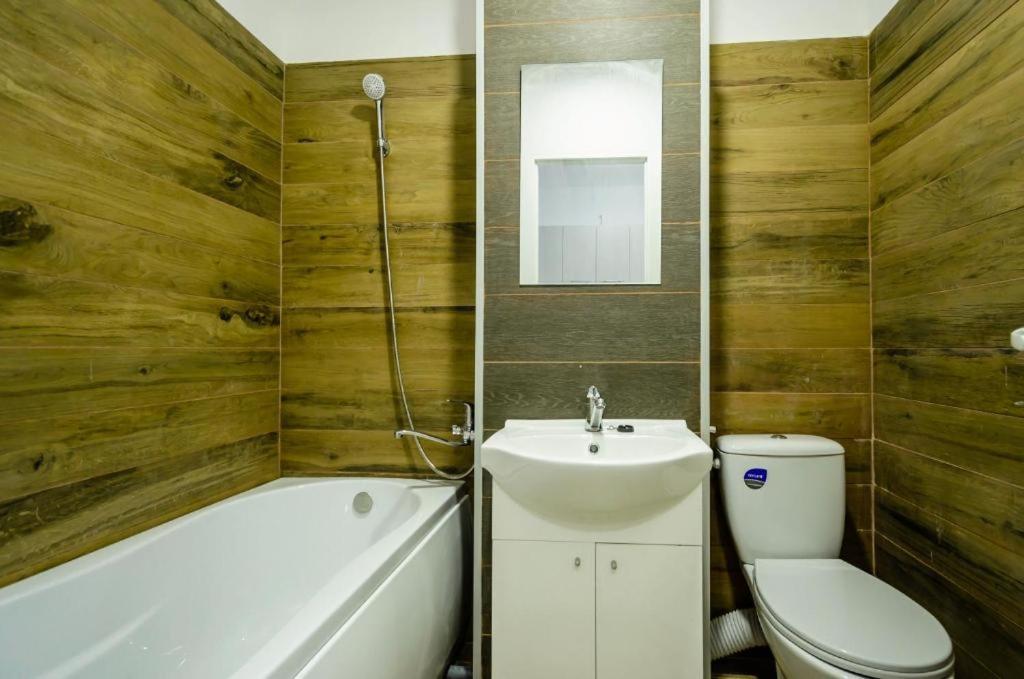 Nice Apartament Arad Dış mekan fotoğraf