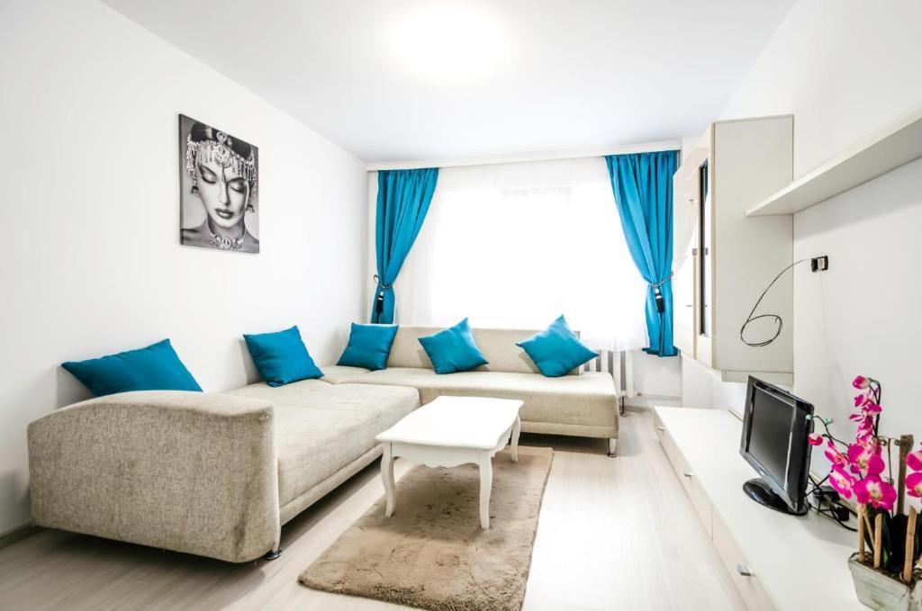 Nice Apartament Arad Dış mekan fotoğraf